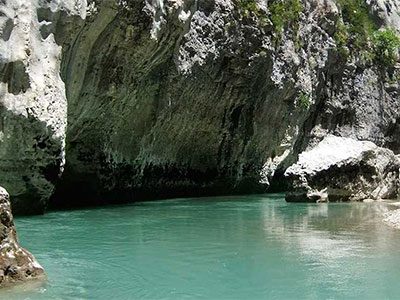 Gorges Verdon in french Alps